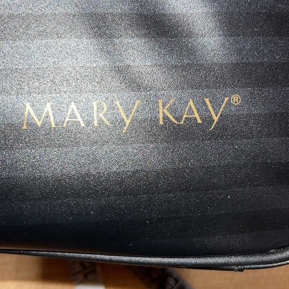MARY KAY Large Tote Bag - Picture 4 of 7